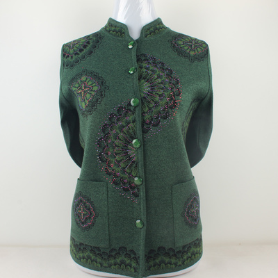 温暖与时尚并存 中老年春秋羊毛开衫外套选购指南